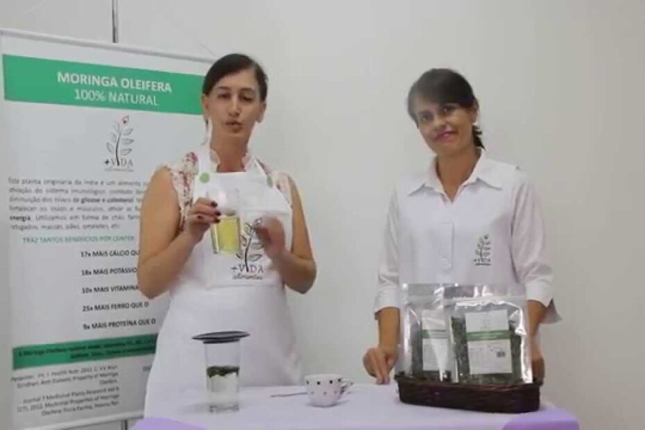 COMO PREPARAR O CHÁ DE MORINGA OLEÍFERA